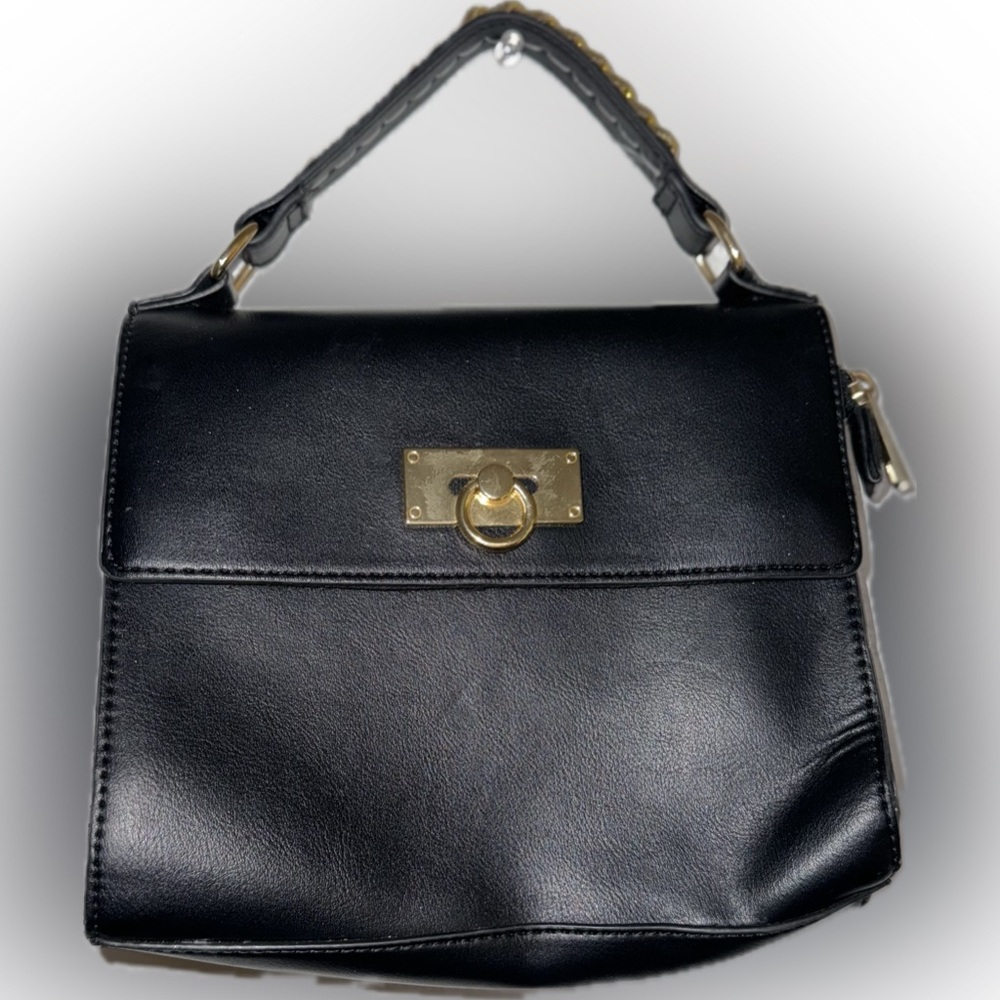 Cute Black Purse! NWOT!